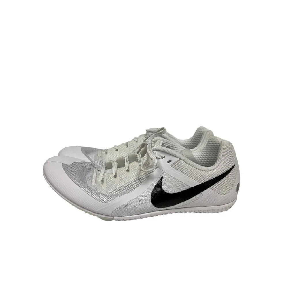 Nike features lace
